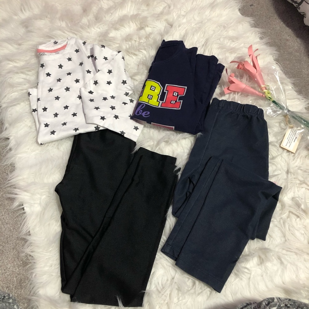 2 Clothes girls set ❤️